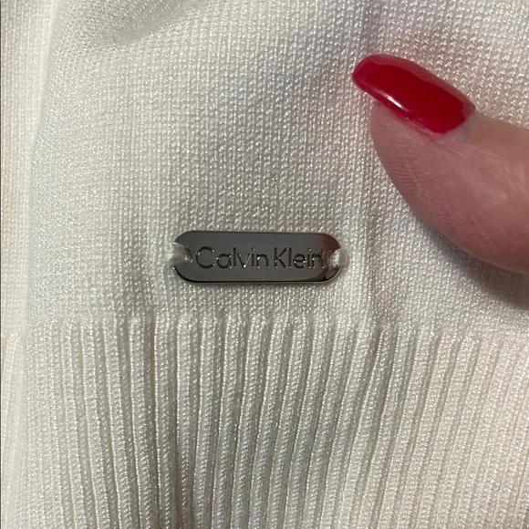 Calvin Klein Cream or Burgundy Soft Turtleneck Sweaters Large New - Picture 8 of 16